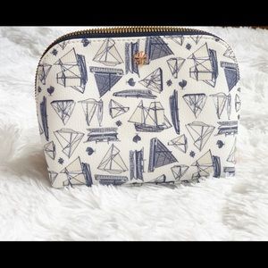 Tory Burch  Kerrington Cosmetic Case